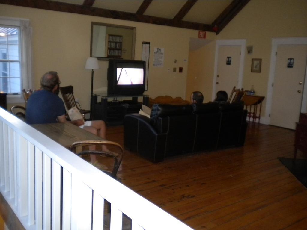 The Sterling Inn Caratunk Bagian luar foto