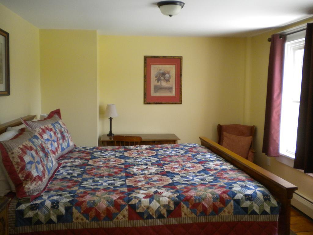 The Sterling Inn Caratunk Bagian luar foto